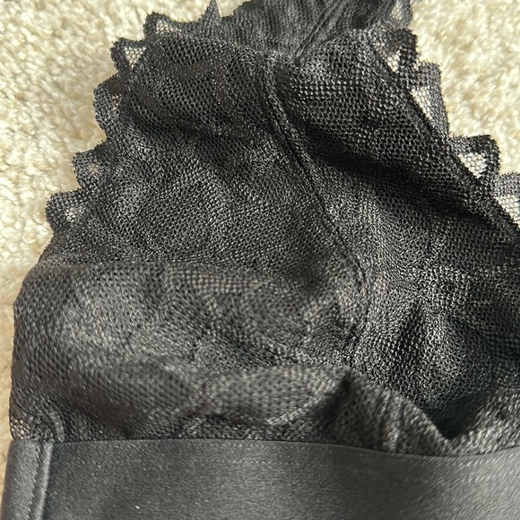 Pink Victoria's Secret black lace halter bralette - Picture 2 of 5